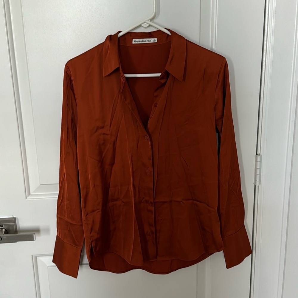 Abercrombie button up top